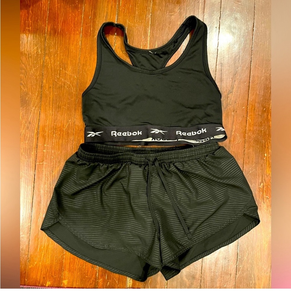 KARAOKE QUEEN workout set